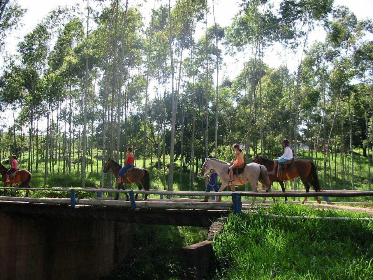 Hotel Termópolis São Sebastião do Paraíso Kültér fotó